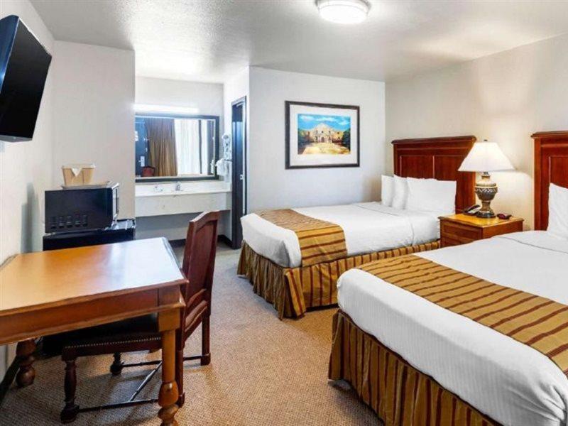 Magnuson Grand Hotel And Conference Center Tyler Exteriör bild